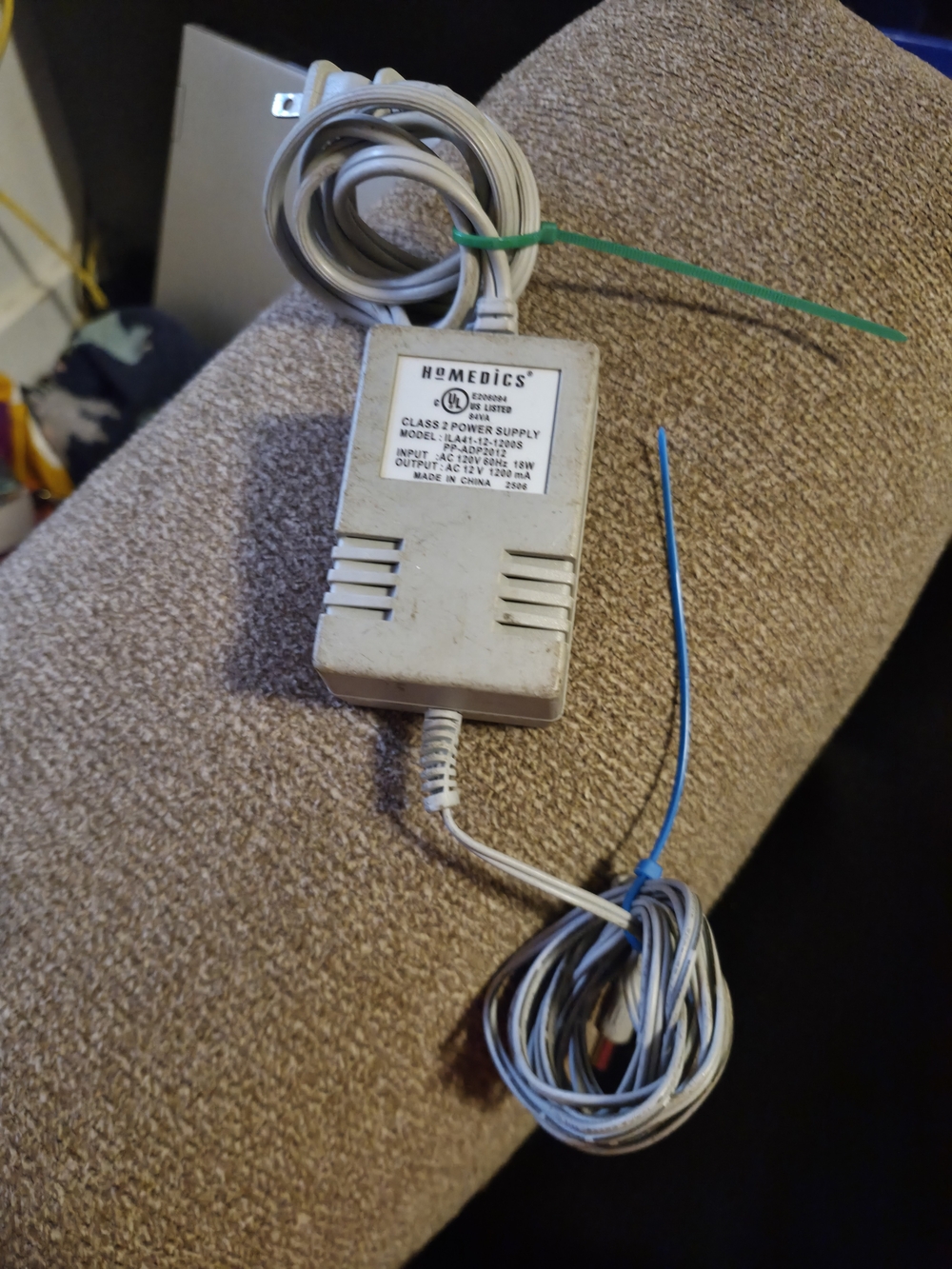 HoMedics Class 2 Power Supply. [1, 2]

Model Number: ILA41-12-1200S